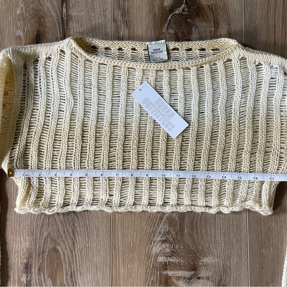 Urban Outfitters Ladder-Knit Shrug Sweater - Picture 12 of 16